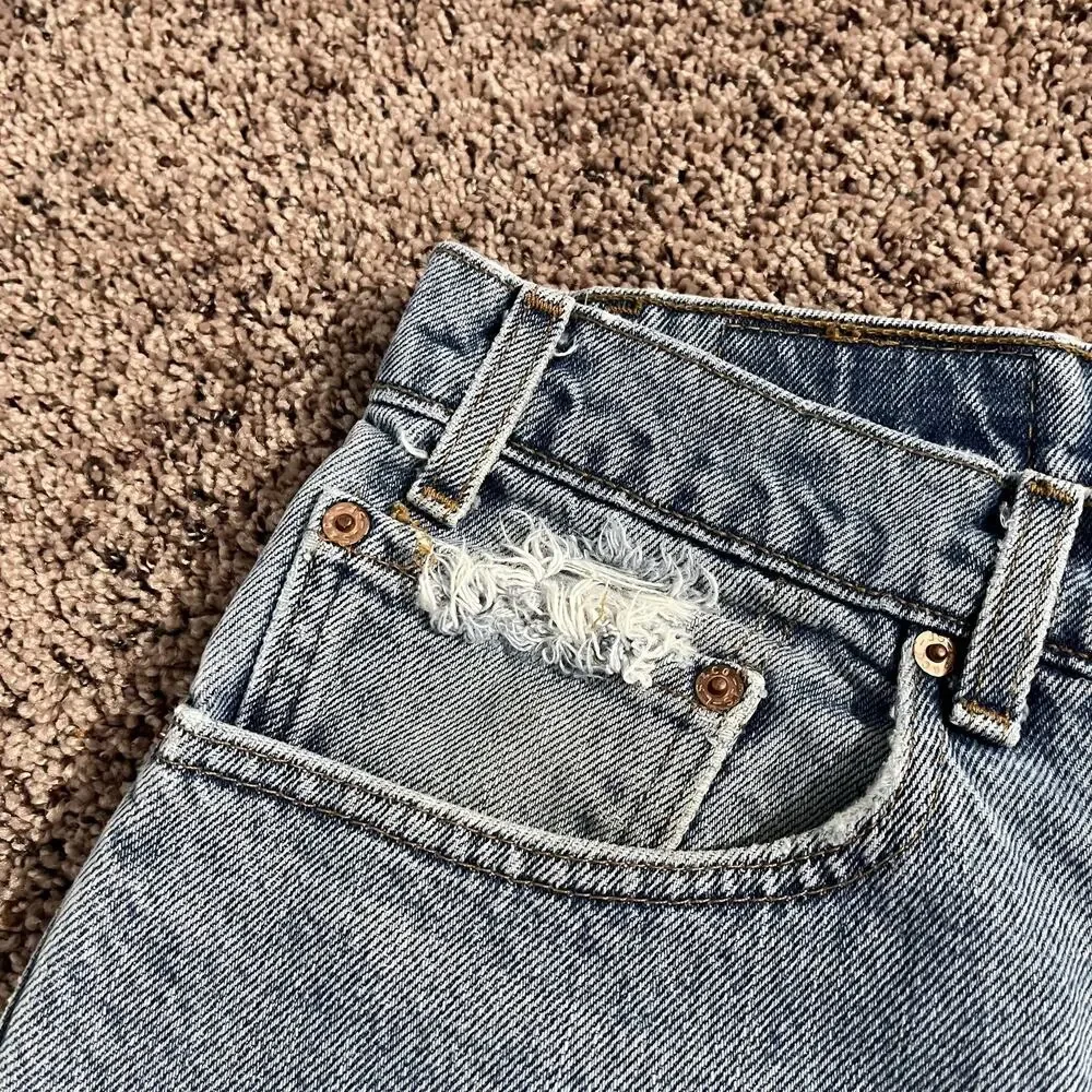 Vintage Levis 505 Jeans Mens 38x30 Light Wash Denim Regular Fit Straight Leg 90s